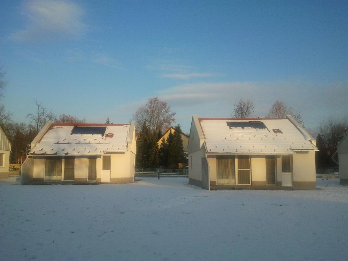 Termal Kemping Apartmanok Es Bungalok Harkany Room photo